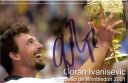 Nazwa pliku=Ivanisevic_Goran~0.jpg
Wielkość pliku=46KiB
Rozmiar=600x392
Data dodania= 11, Marzec 2013 Ivanisevic_Goran~0.jpg
