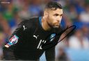 Nazwa pliku=Sirigu_Salvatore1.JPG
Wielkość pliku=51KiB
Rozmiar=711x491
Data dodania= 17, Październik 2018 Sirigu_Salvatore1.JPG